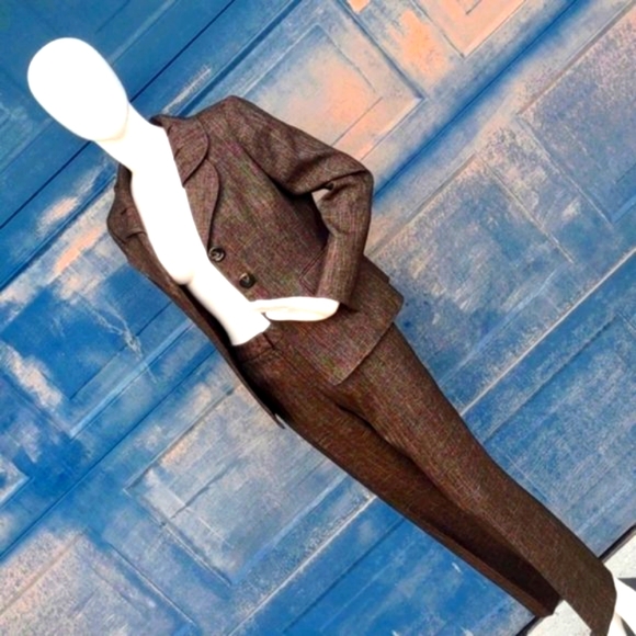 Le Suit (Kasper) Petite Ladies Luxury (2PC) Pant Suit (8P) - Picture 9 of 17